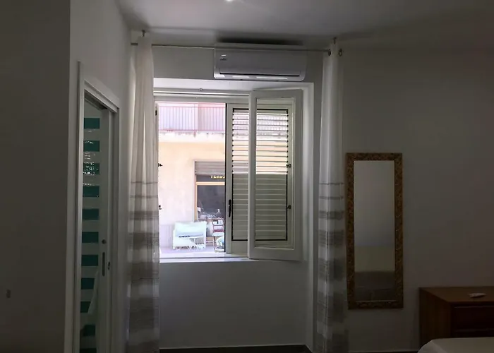 Monolocale Via Bovio